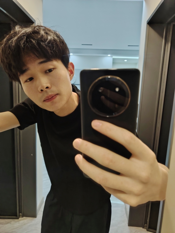 杨苏帝的第二张照片--菏泽交友中心